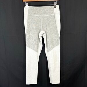 Outdoor Voices Womens Two Tone 7/8 Legging Size M Dove & Ash Gym Yoga Athleasure